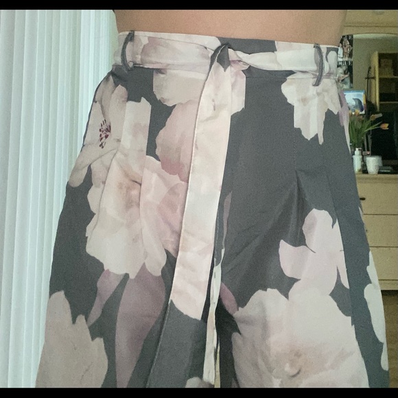 Wide legs pastel pants - Picture 3 of 6